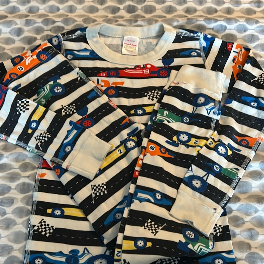 Hanna Andersson  Race car PJs size 8 (130cm)